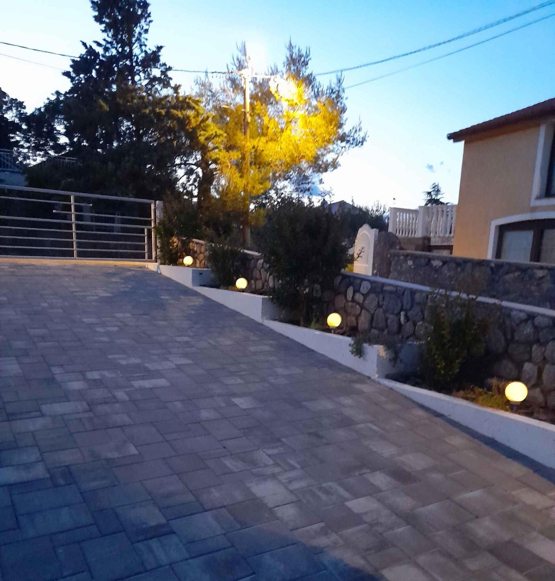 Apartments In Silo/Insel Krk 13443 Exterior foto